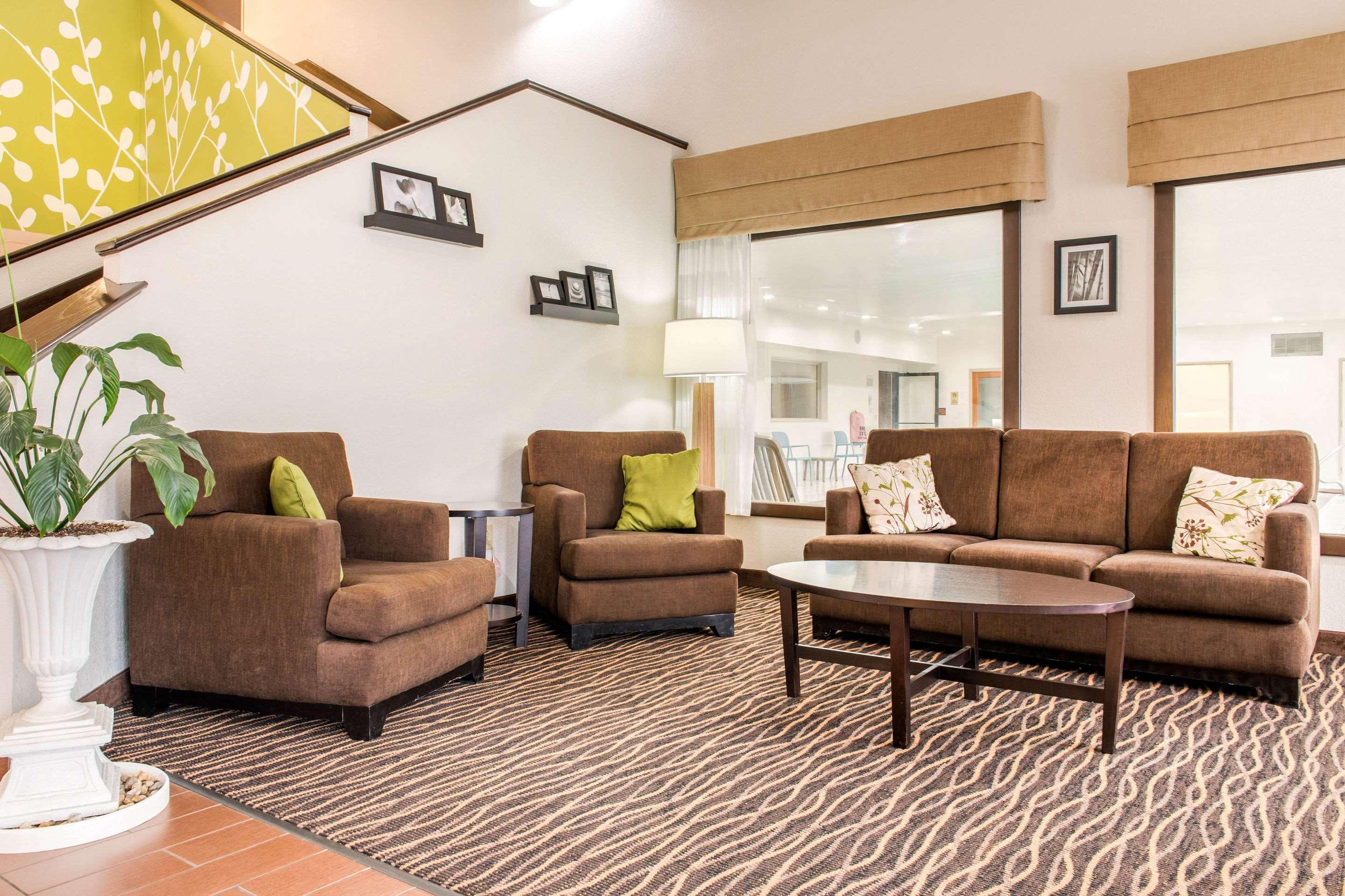 Sleep Inn & Suites Columbus Bagian luar foto